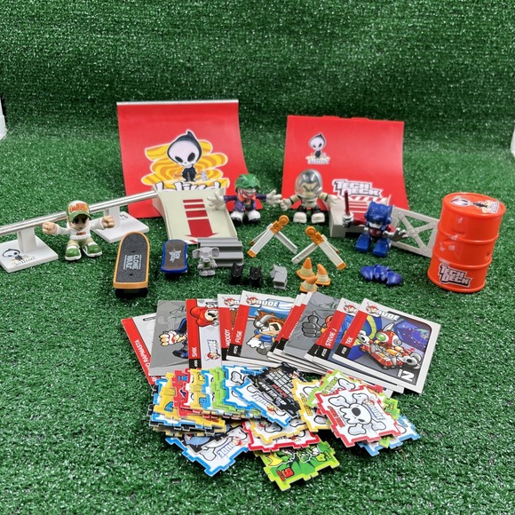 Tech Deck Skate Park Toy Lot Characters & Boards